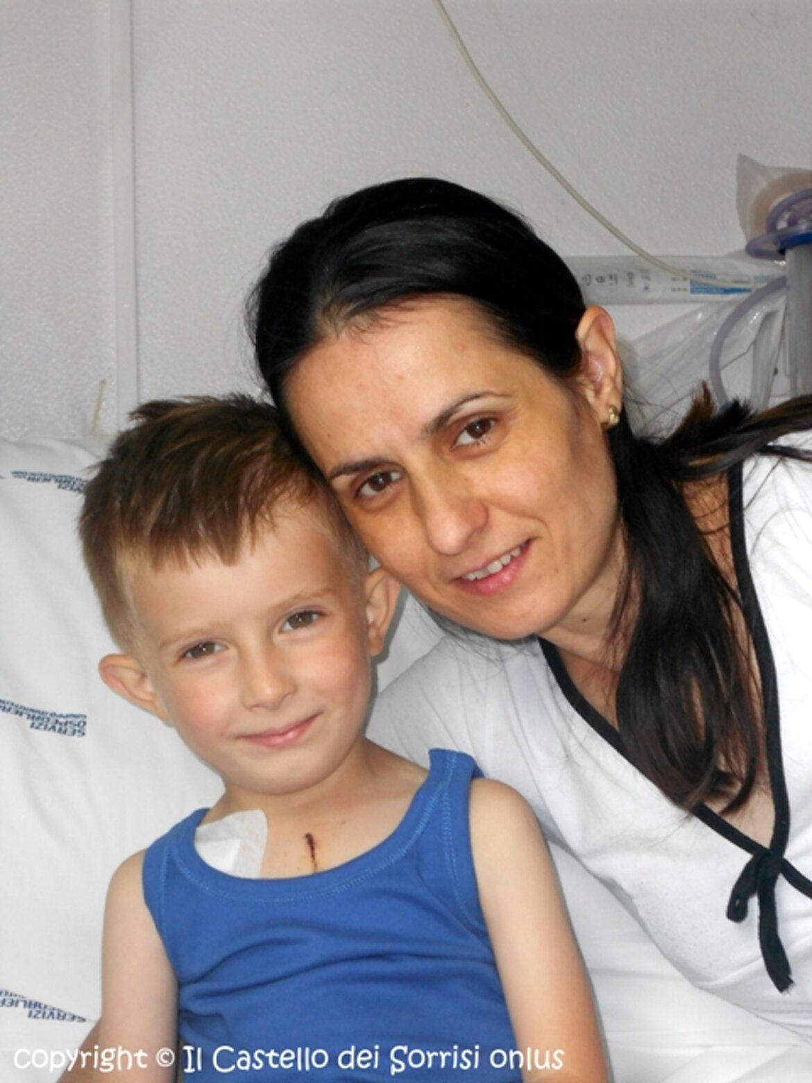 felici all'arrivo nella Casetta dei Sorrisi felici all'arrivo nella Casetta dei Sorrisi