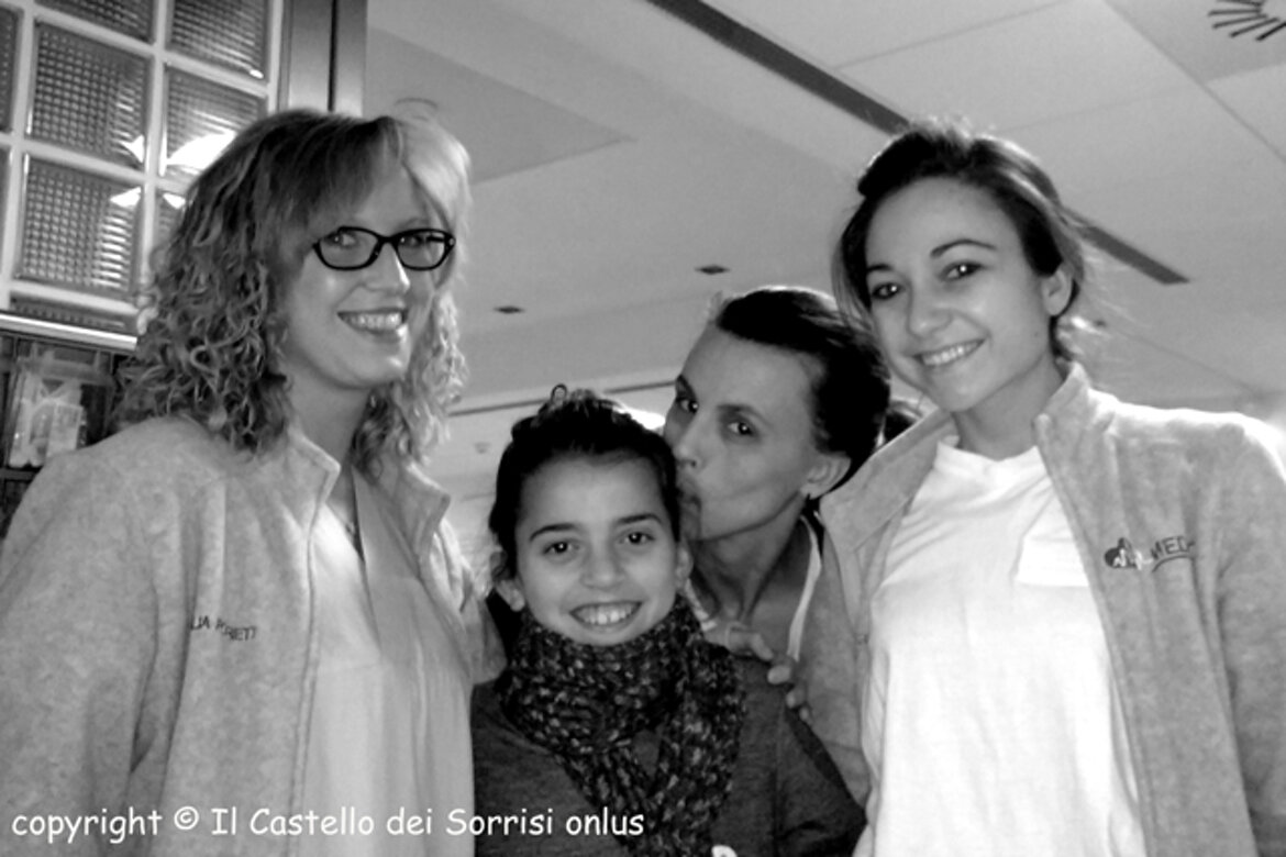 grazie di cuore alle mie dottoresse e alle mie infermiere !!! grazie di cuore alle mie dottoresse e alle mie infermiere !!!