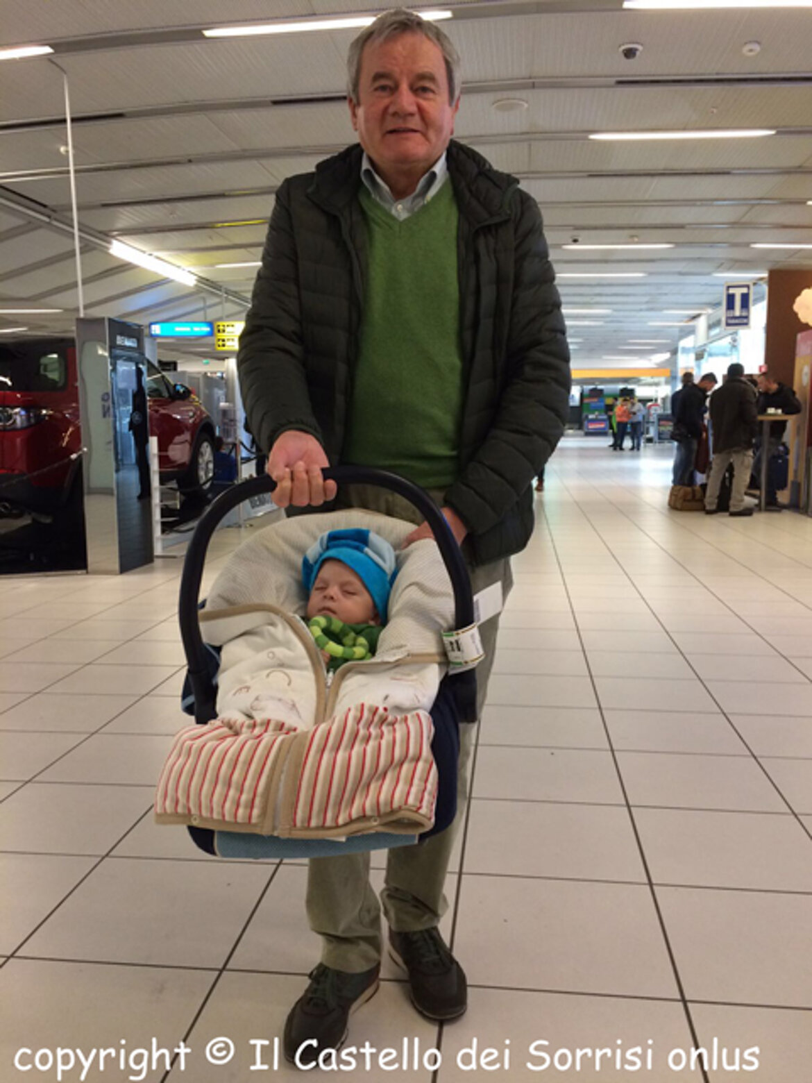 nelle mani protettive del nostro Costantino nelle mani protettive del nostro Costantino