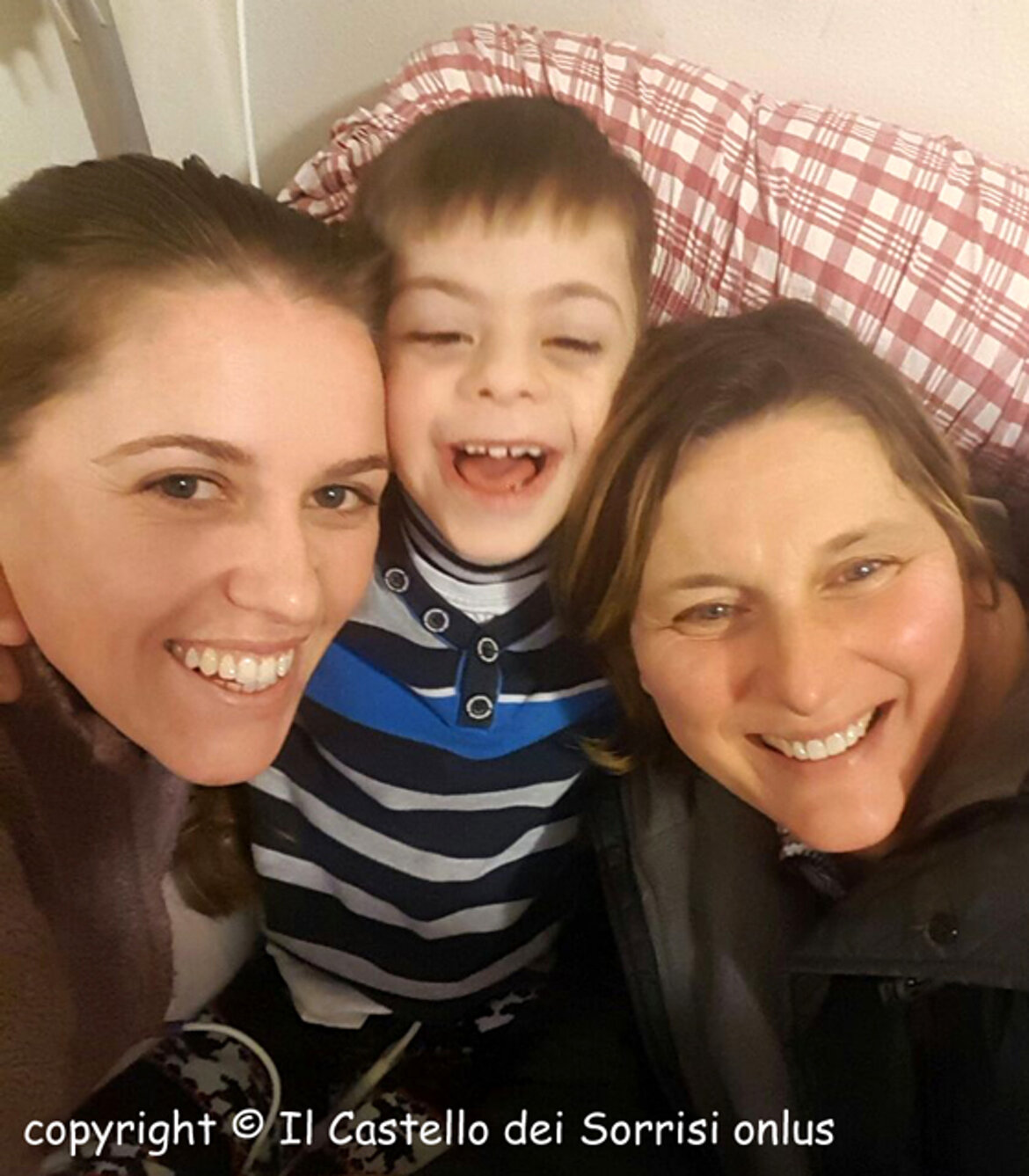 abbraccio a tre abbraccio a tre