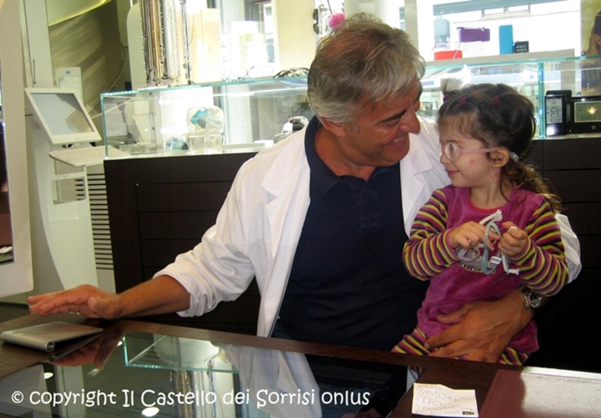 con Claudio, uno sguardo d'intesa con Claudio, uno sguardo d'intesa