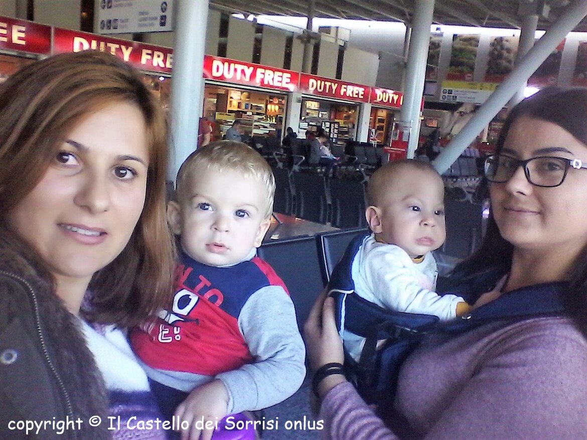 dall'aeroporto di Tirana ... dall'aeroporto di Tirana ...