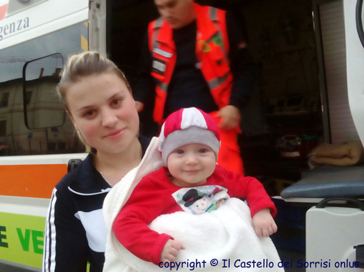 l'arrivo scortato dai nostri amici della Croce Verde di Verona l'arrivo scortato dai nostri amici della Croce Verde di Verona