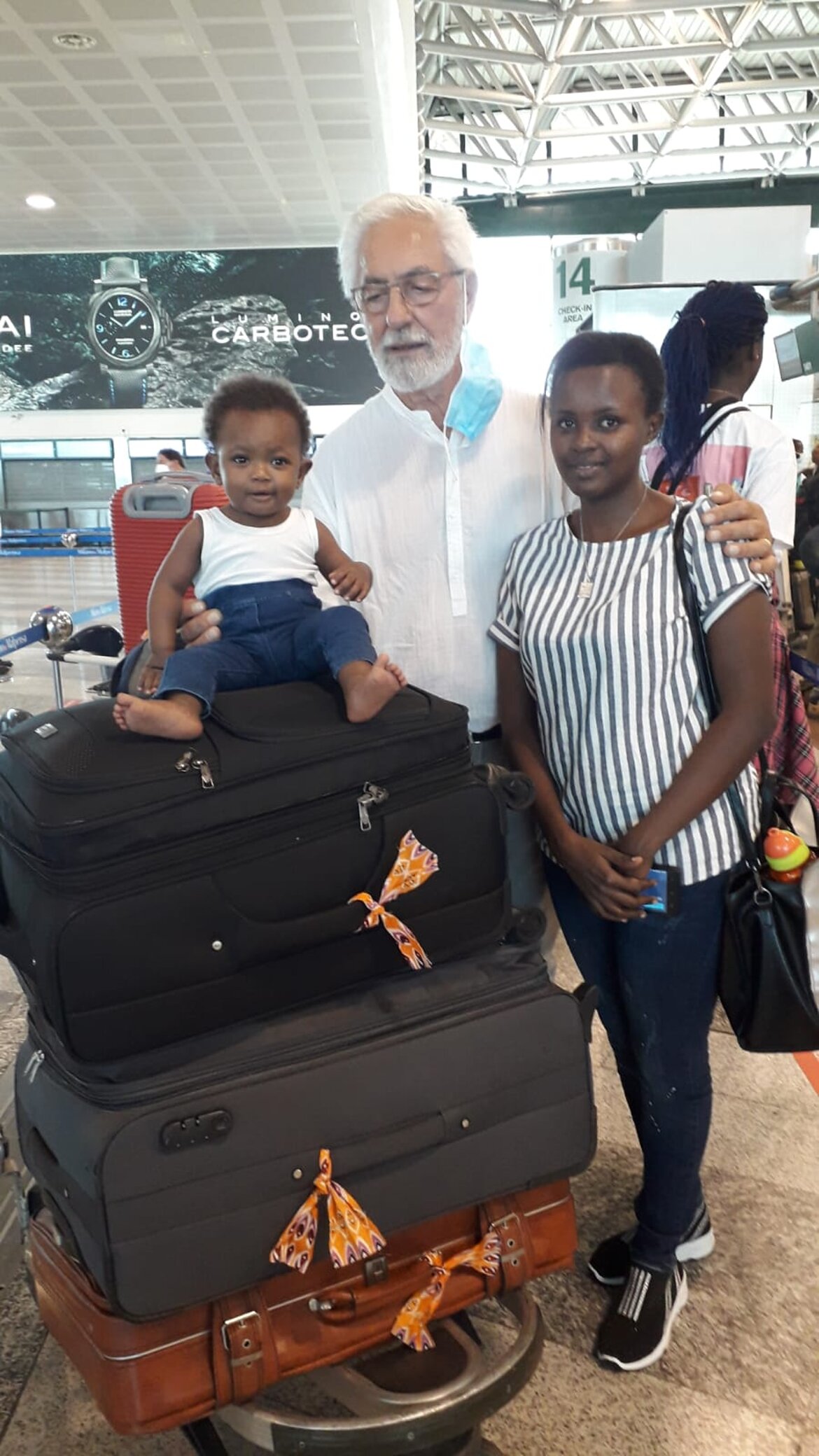 non dimentichiamo le valigie