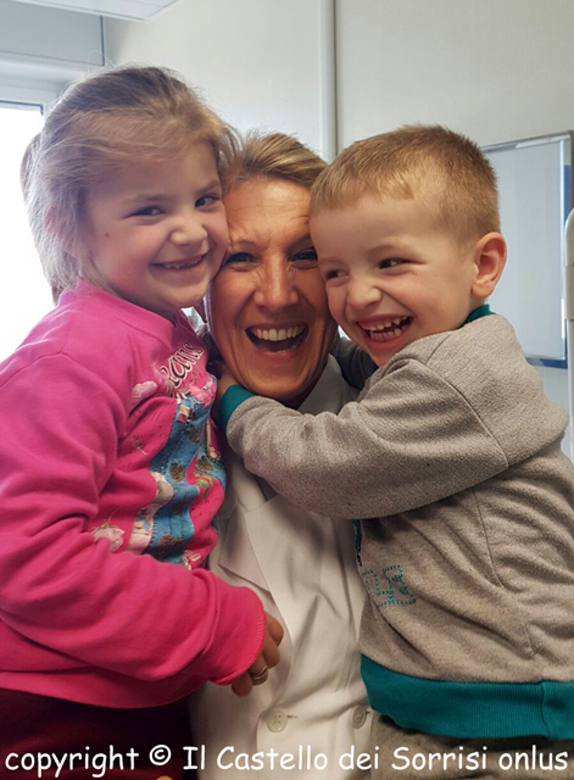 abbracciati a Mariangela !!! abbracciati a Mariangela !!!