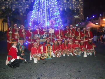 Street Band Babbo Natale Street Band Babbo Natale