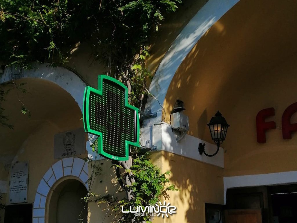 Farmacia Mazzella - Croce luminosa LED