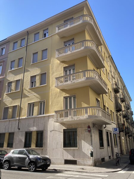 Torino via Passalacqua 5