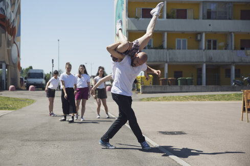 7a86825338a97ac3bb36014a7132e22313f4b560 7a86825338a97ac3bb36014a7132e22313f4b560