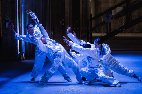 b6b889a56ae360b14705639f678f02da39dbdff8 b6b889a56ae360b14705639f678f02da39dbdff8