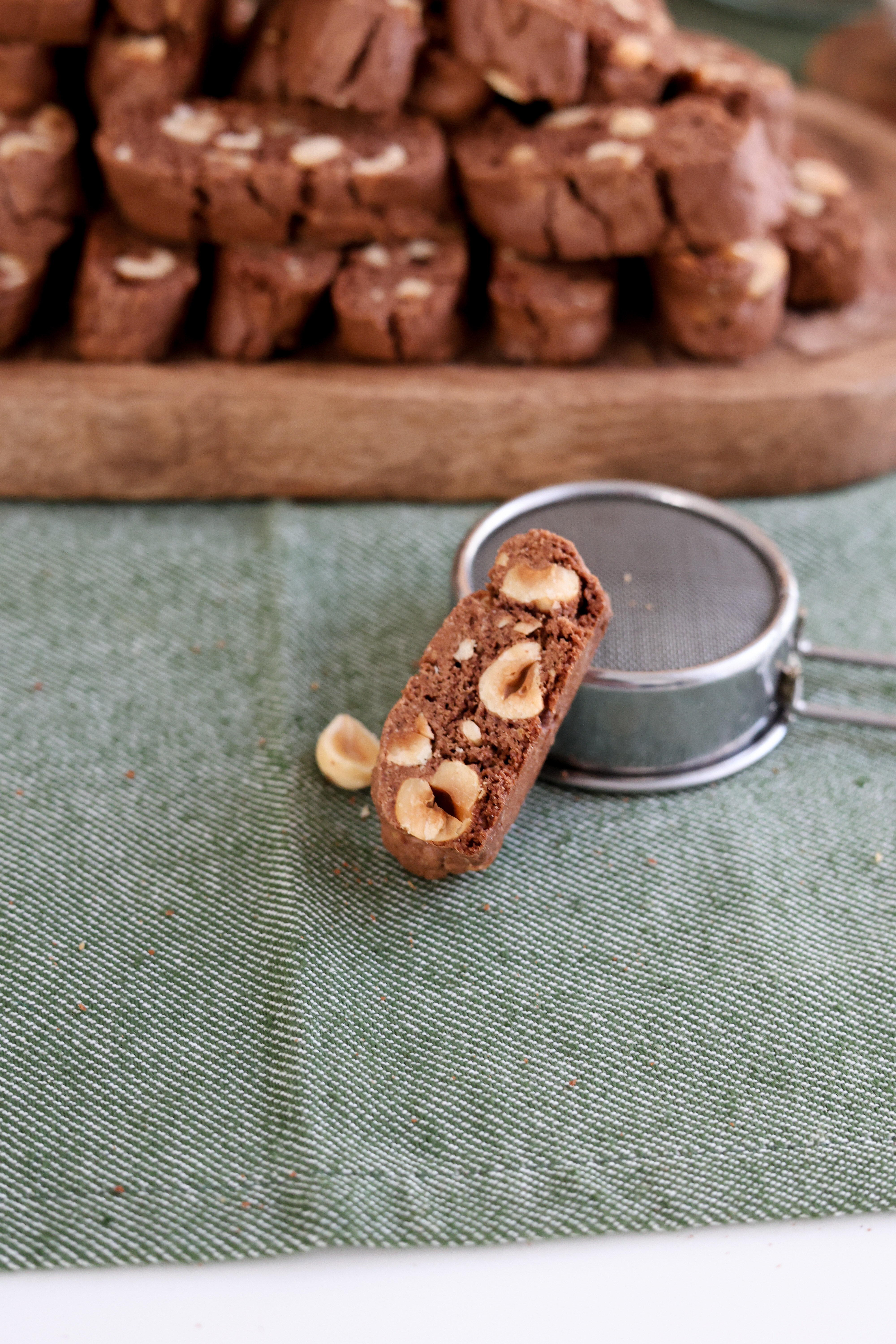 Cantucci al cacao e nocciole Cantucci al cacao e nocciole