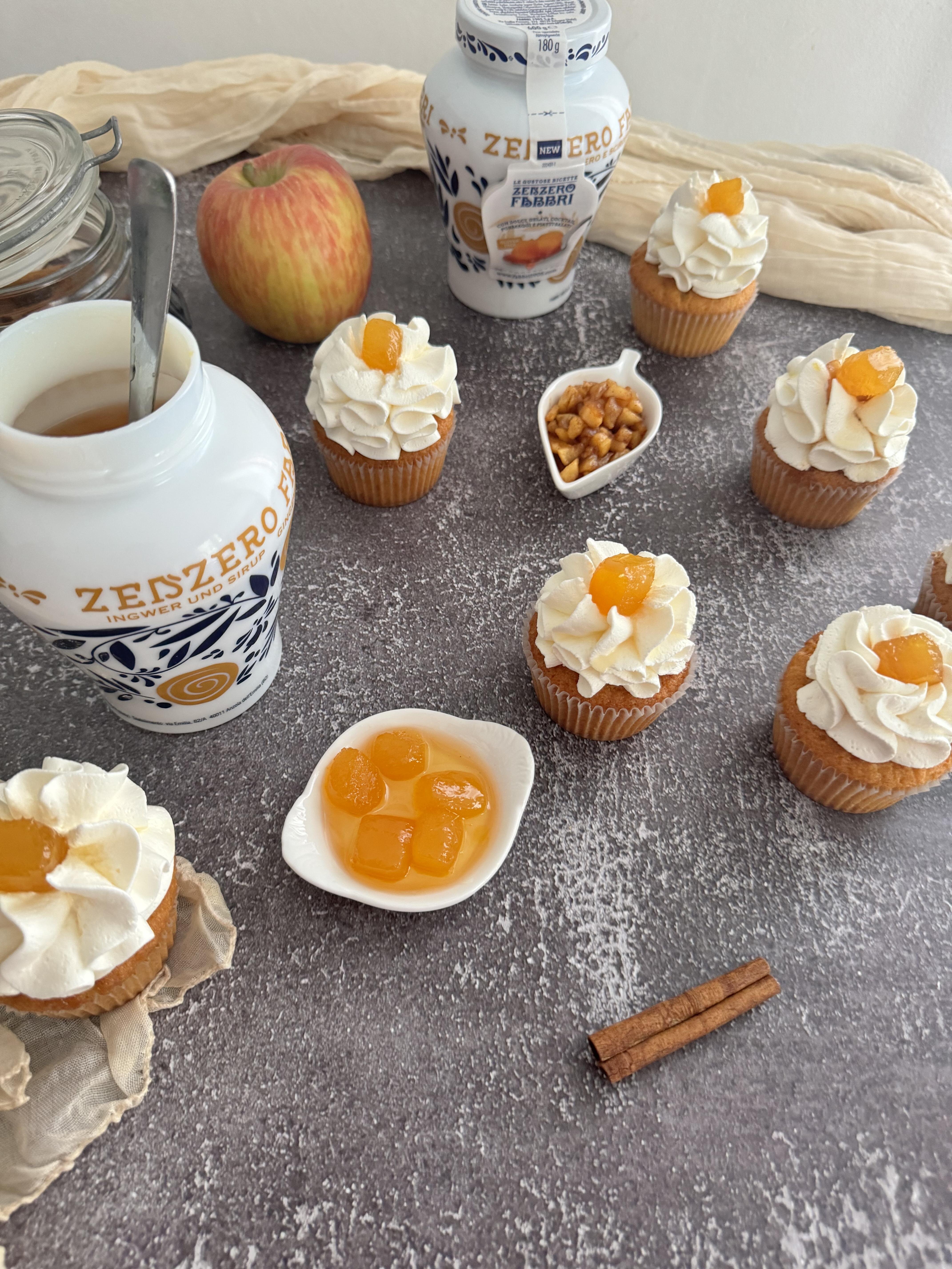Cupcake mele, zenzero e crema cheese