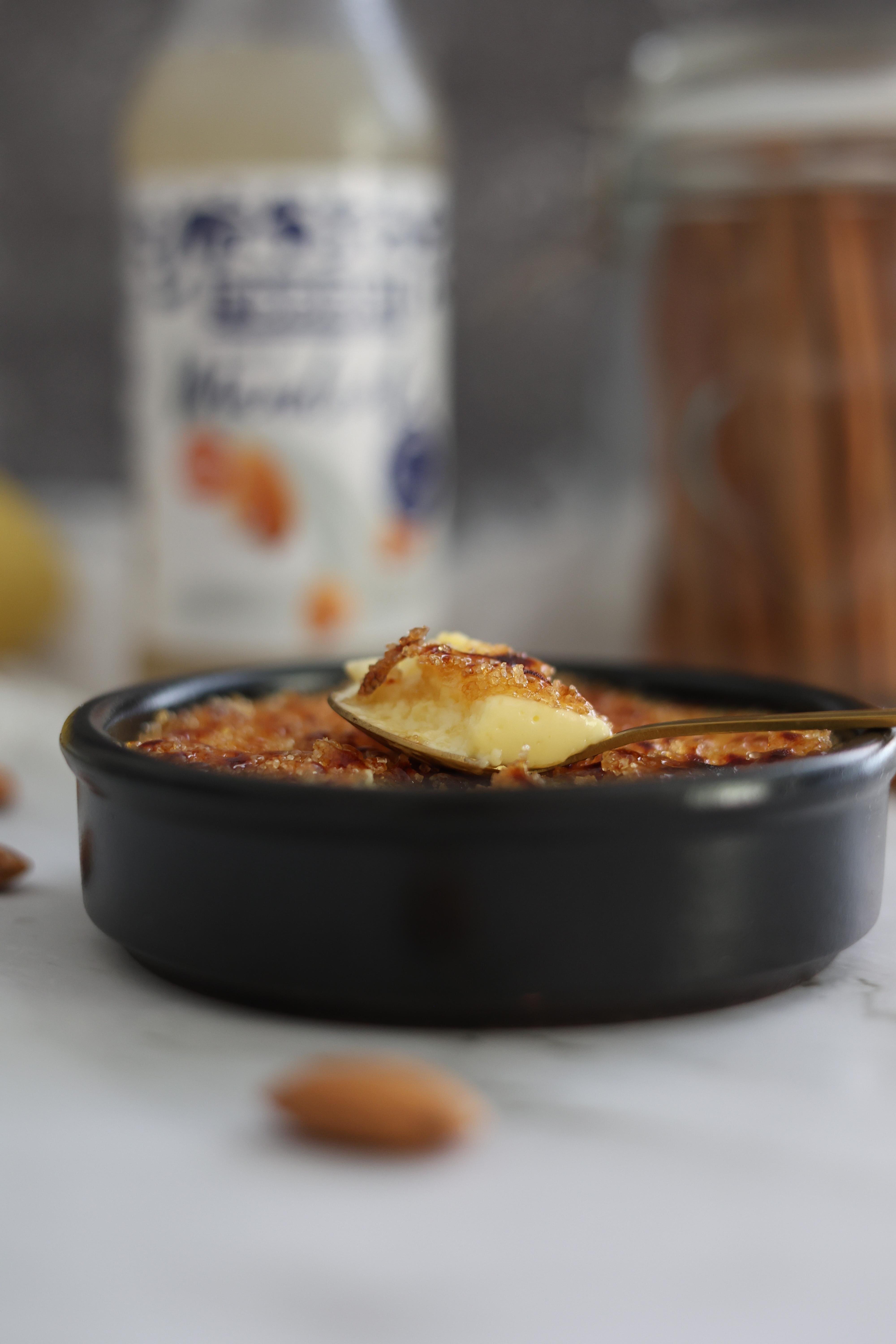 Crema catalana alla mandorla