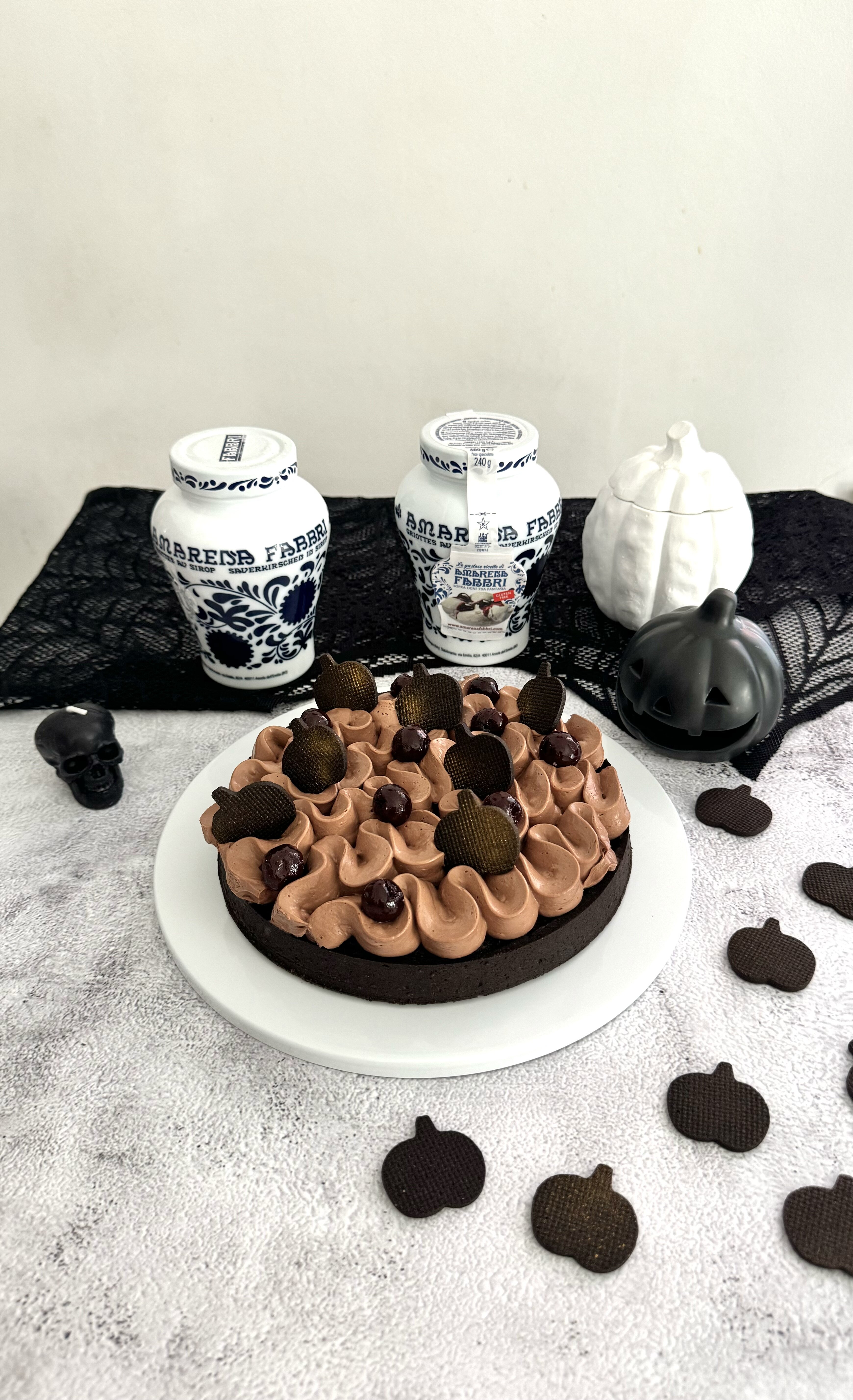 Crostata black cioccolato e amarene