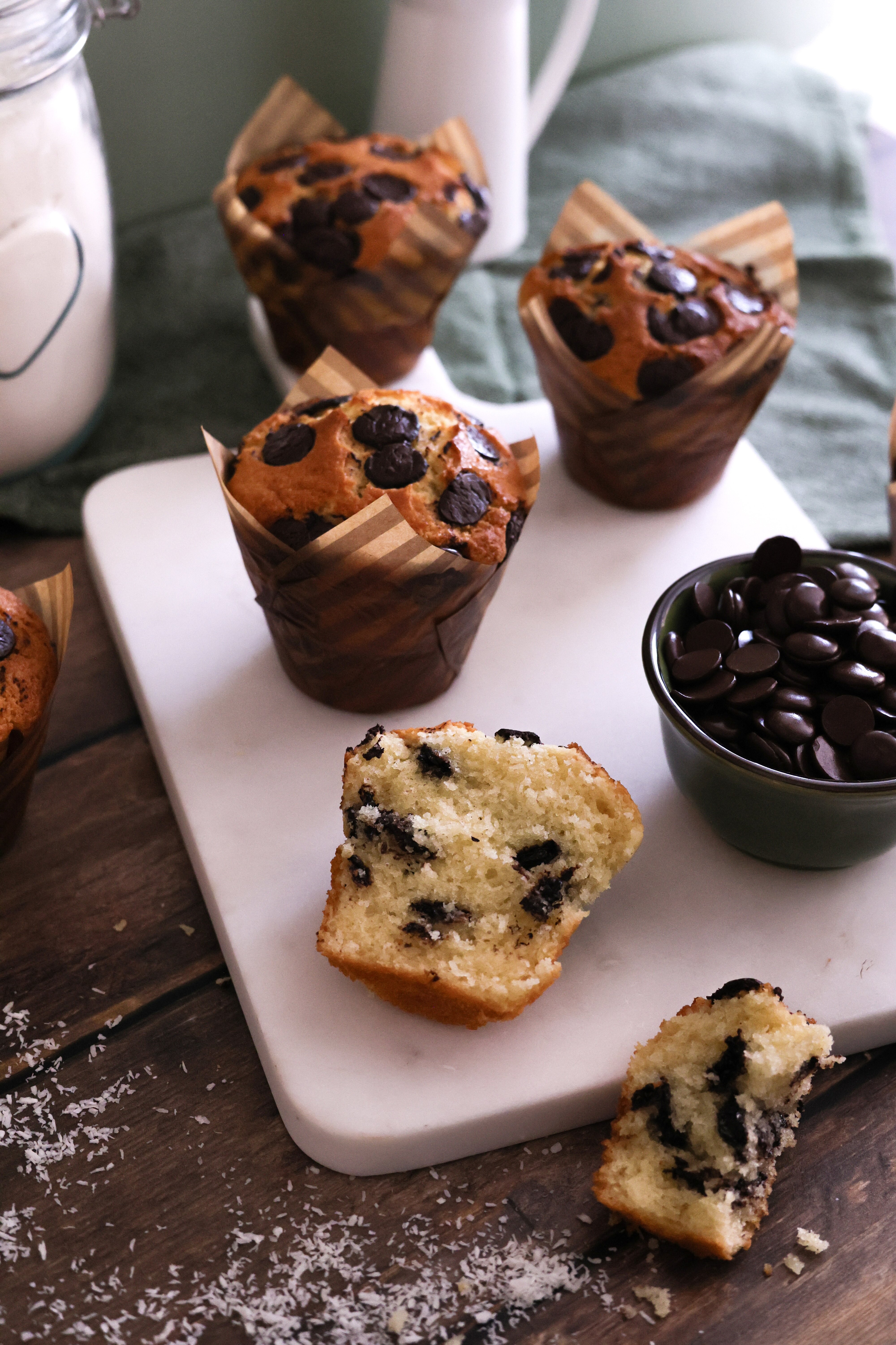 405.jpeg muffin. muffin al cioccolato, muffin al cocco, cocco e cioccolato