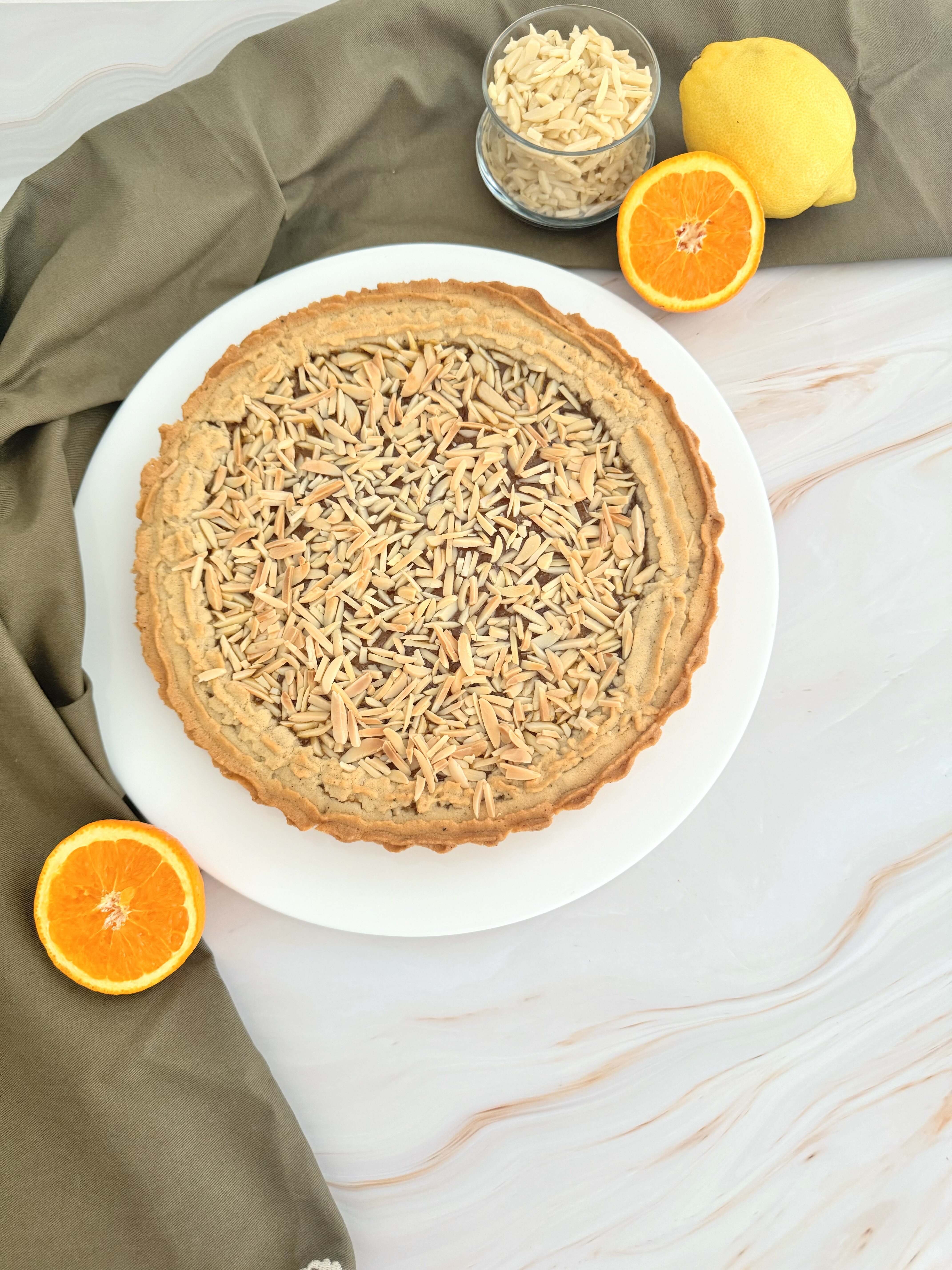 Crostata di frolla montata arancia e mandorle