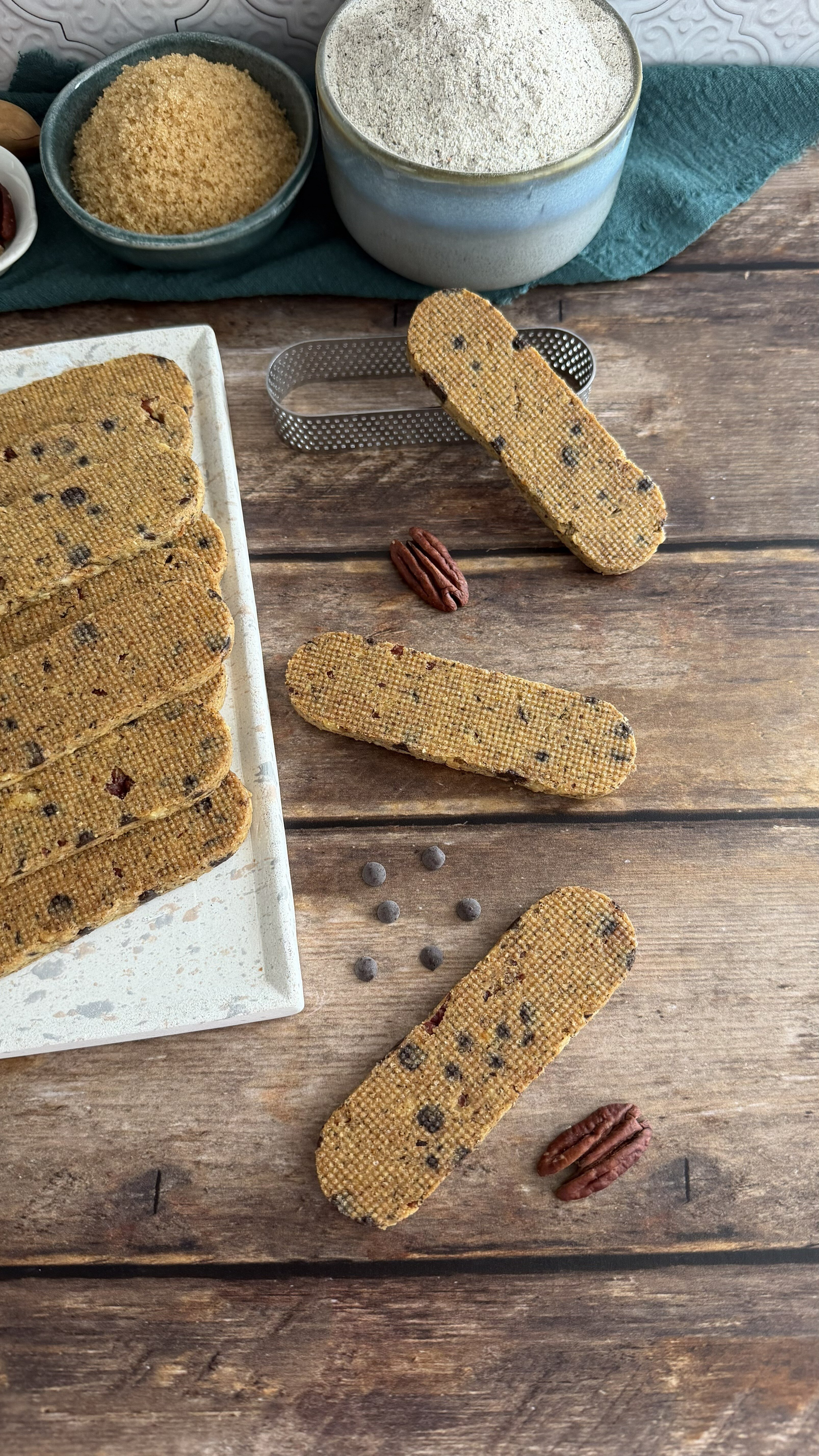 grano saraceno, noci pecan, cioccolato