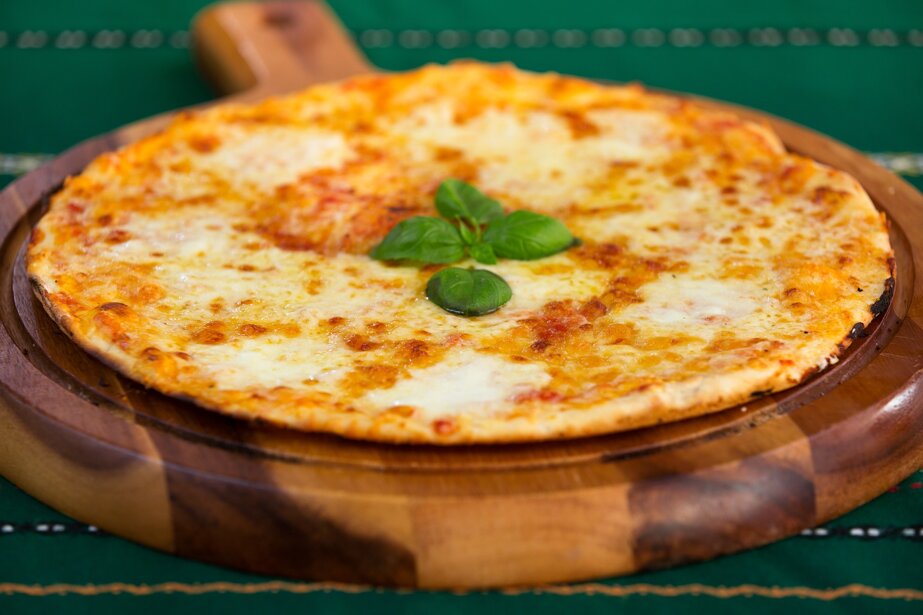 pizza margherita pizza margherita