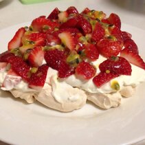 deser: bezy z kremem chantilly