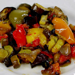 peperonata - mix warzyw, przygotowanie na patelni