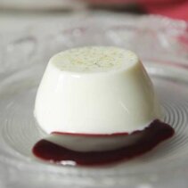panna cotta z karmelem panna cotta z karmelem