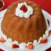 Savarin - rumowa baba z bita smietana Savarin - rumowa baba z bita smietana