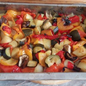 peperonata - mix warzyw, upieczona w piekarniku