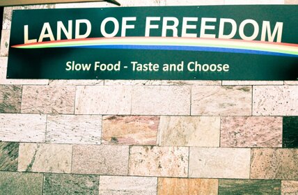 25fd32ea-d504-469d-9242-a91f73c4d664