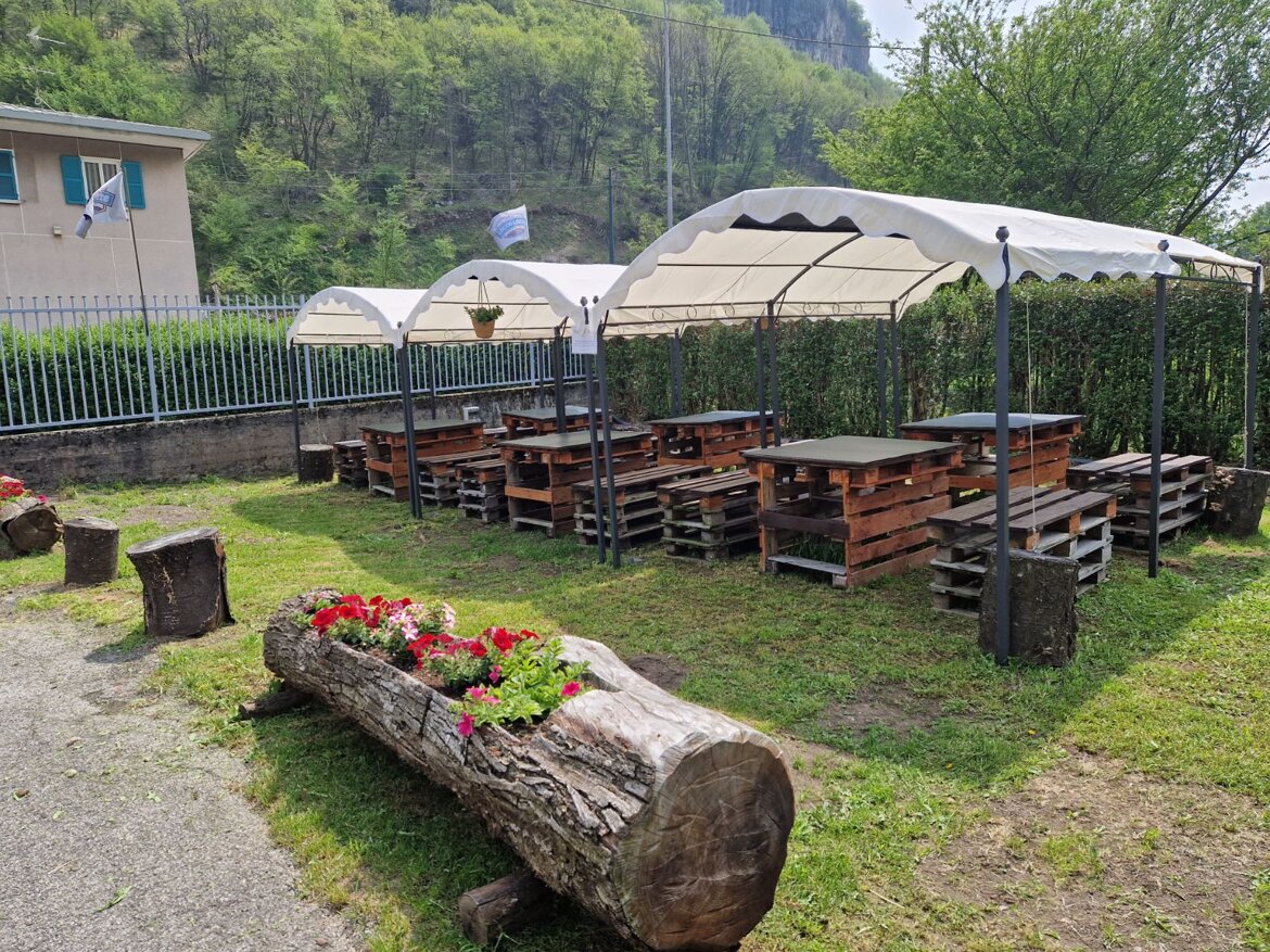 79ad2d9d-db60-4929-a9da-7ee9a182df66