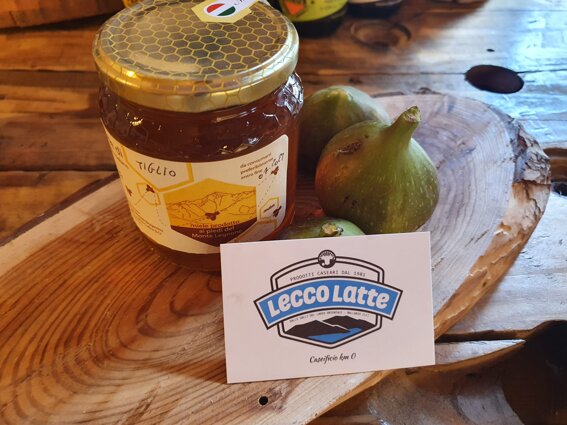 8dccefc1-12b3-4b5a-a480-8876b25da857