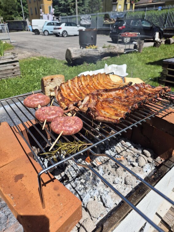 6d37e36c-c17e-4044-9a56-cd9a4db1cb18