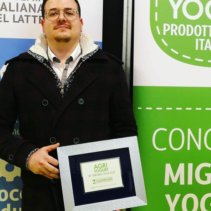 dc7a8998-ec1b-43fa-8301-2d3555d06141