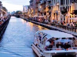 NAVIGAZIONE IN DARSENA