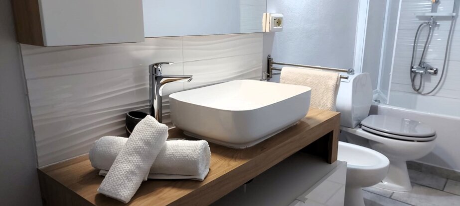wc / toilet