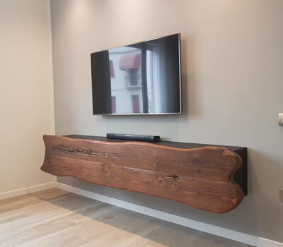 dia pensile Design Ill Living in legno taglio tronco