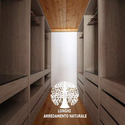 cabina armadio in legno naturale
