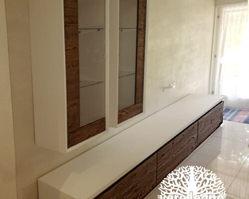 PARETE GIORNO TV IN LEGNO MASSELLO GREZZO PARETE GIORNO TV IN LEGNO MASSELLO GREZZO