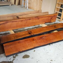 wooddesign_bett_trinatura_altholz_eiche_beleuchtung_indirekte-beleuchtung_schublade-4