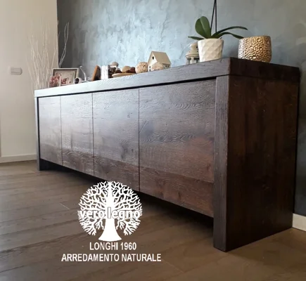 MADIA CON TRAVI IN LEGNO SPESSO MADIA CON TRAVI IN LEGNO SPESSO