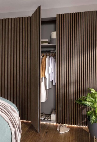 MOBILI IN LEGNO MODERNI