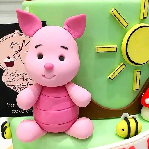Winnie the Pooh #winniethepooh #disney #pooh #poohbear #mickeymouse #piglet #disneyland #eeyore #tigger #stitch