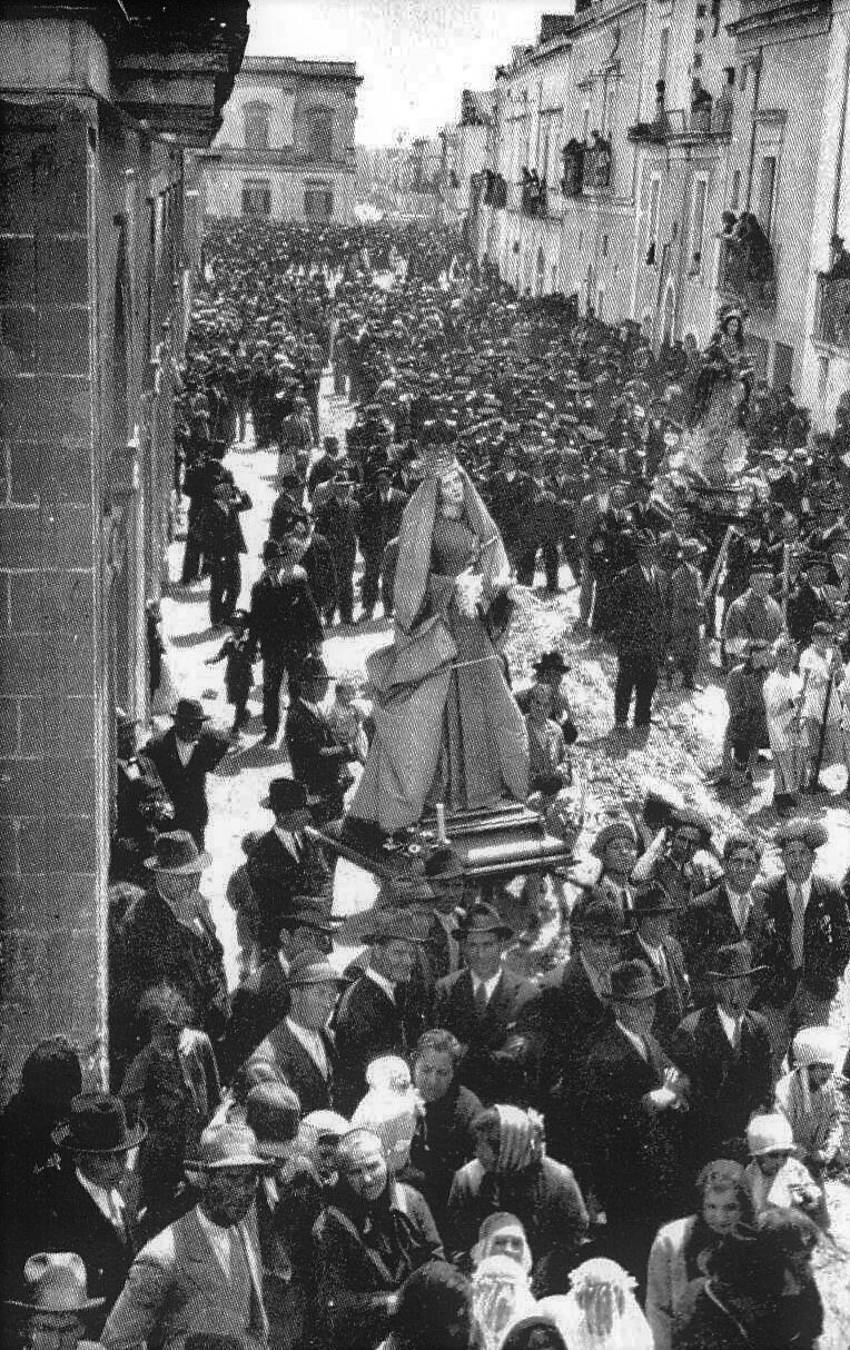 Un cuore trafitto da una spada: il culto alla Vergine Addolorata