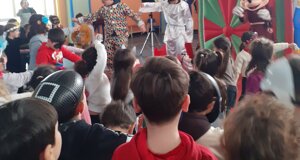 06.03%20animazione%20bambini%20per%20carnevale%20scuole%20negozi%20piazze%20acerra%20napoli%20campania.jpeg