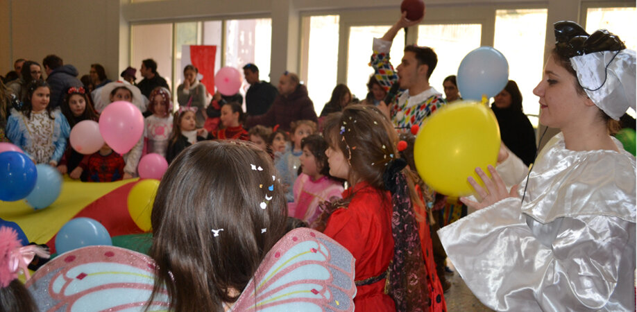 01.02 animazione bambini per carnevale scuole negozi piazze acerra napoli campania.jpeg