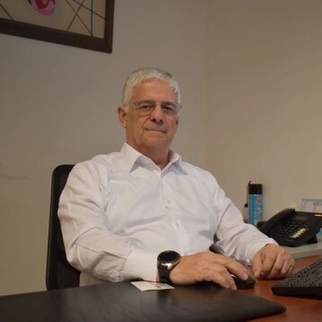 ef6514de-820a-4abe-8300-dd05ecff21d7