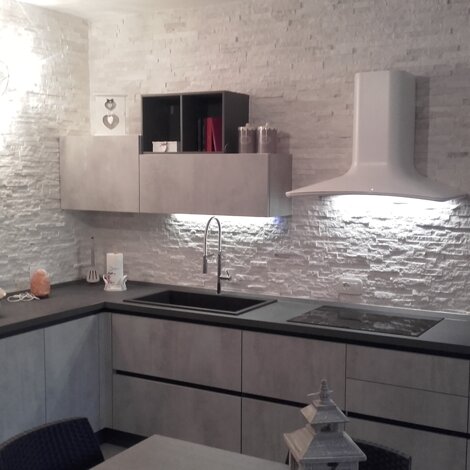 eyJpdCI6InF1YXJ6aXRlIGJpYW5jYSBkYSByaXZlc3RpbWVudG8sIG1vZGVybmEgZSBkaSBhbHRhIHF1YWxpdOAifQ==