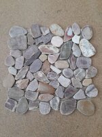 mosaico-in-sassi-di-fiume