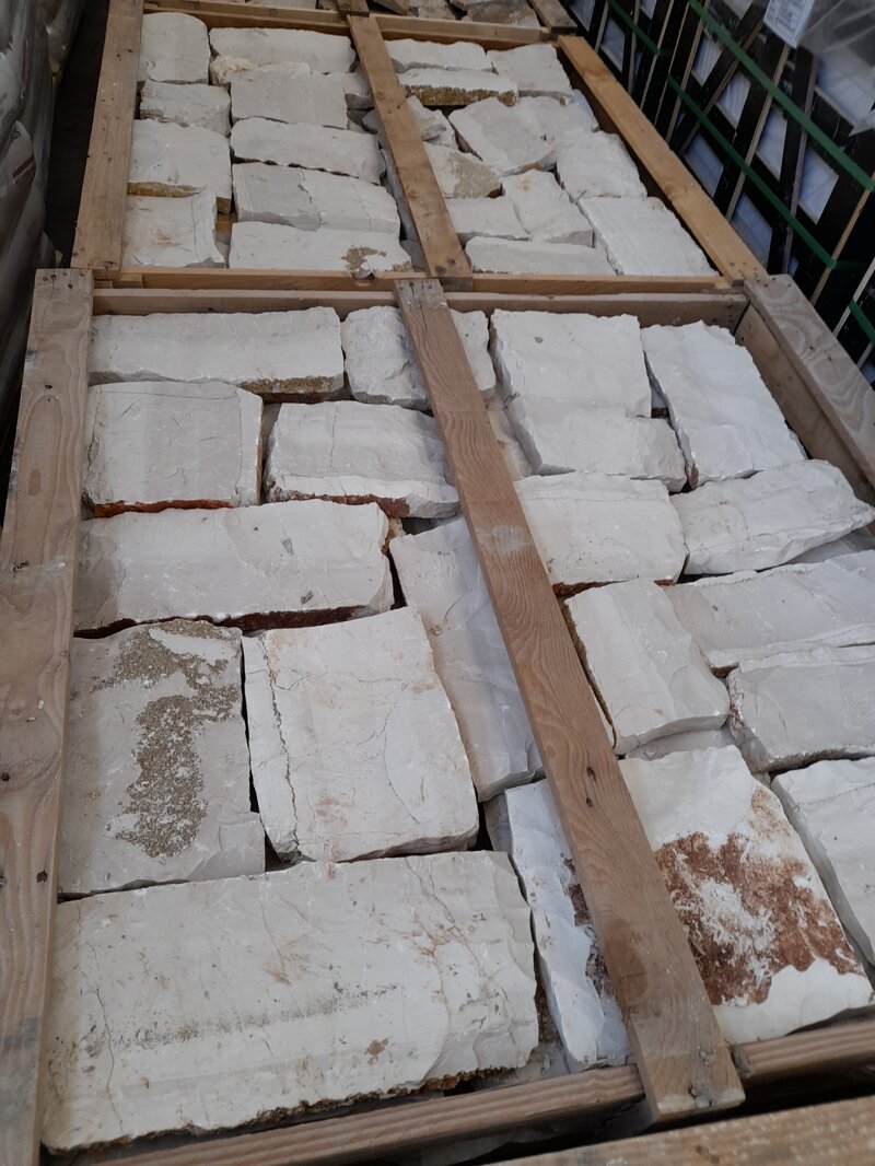 pietra-bianco-panna-retrosegata