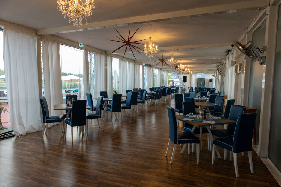 bbc_0013.jpeg bbc_0013.jpeg