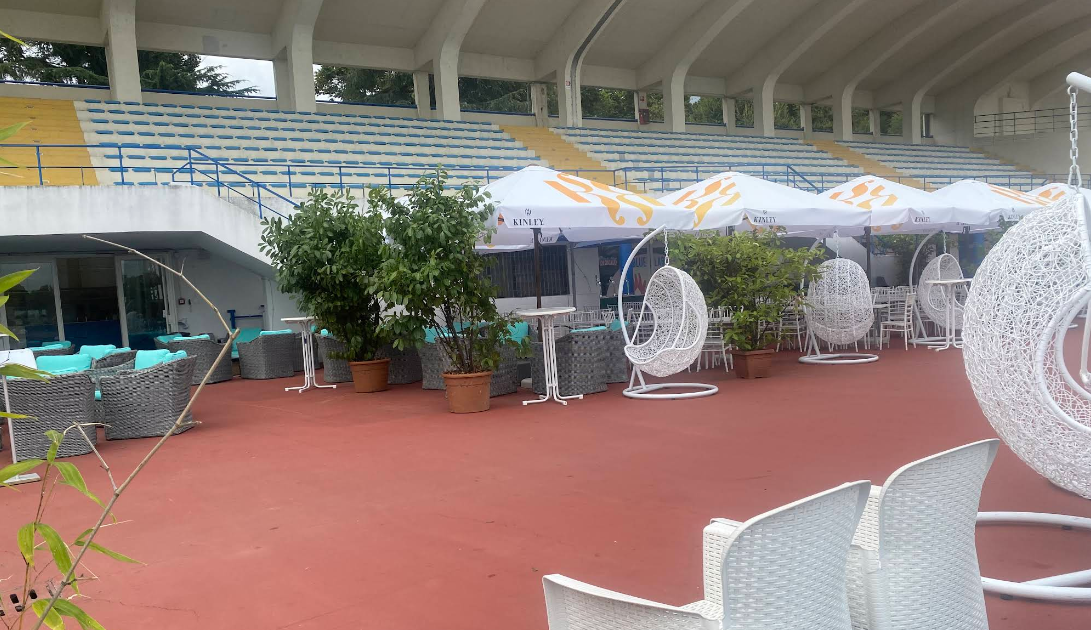 La Tua Festa da Ricordare: Festeggia al Mood Live di Milano La Tua Festa da Ricordare: Festeggia al Mood Live di Milano